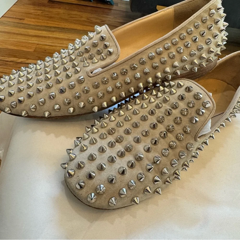 Christian Louboutin Dandelion Beige Suede Studded Loafers size 37.5 - Picture 4 of 6